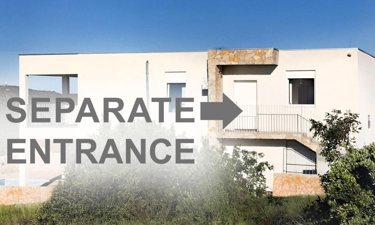 Anapartments Primošten Eksteriør billede
