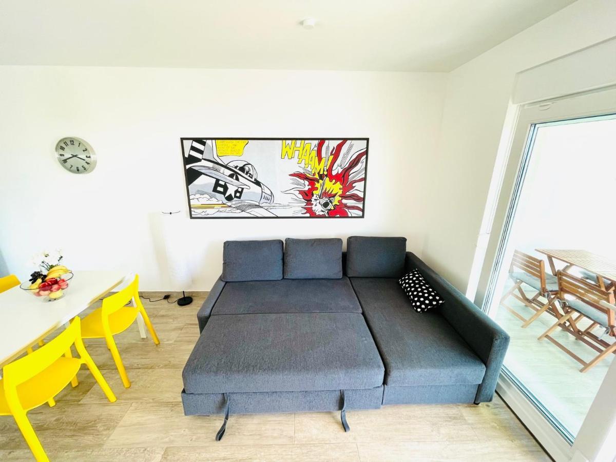 Anapartments Primošten Eksteriør billede