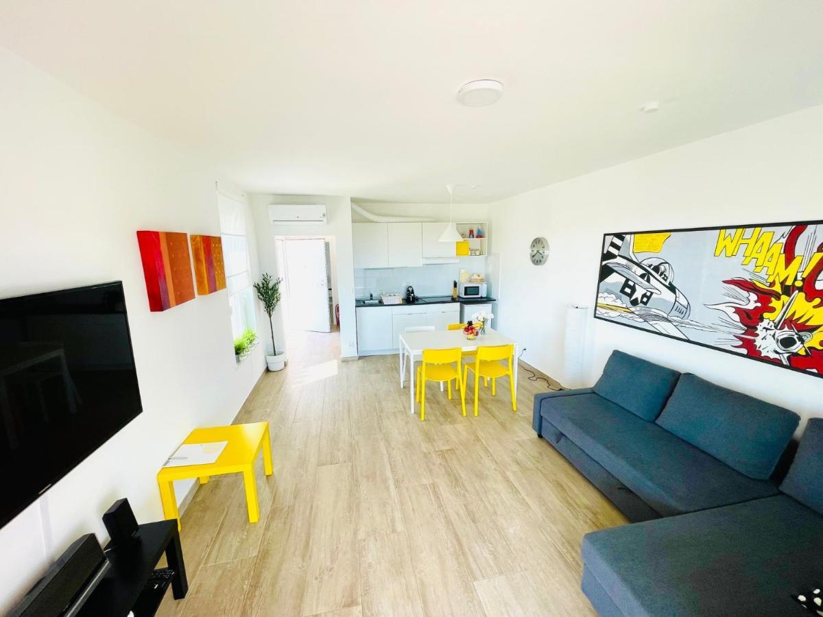 Anapartments Primošten Eksteriør billede