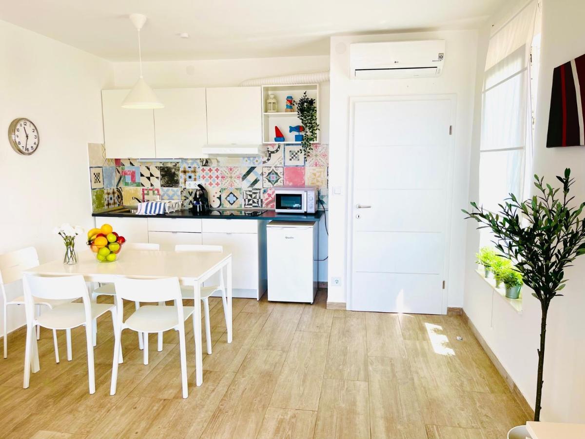 Anapartments Primošten Eksteriør billede